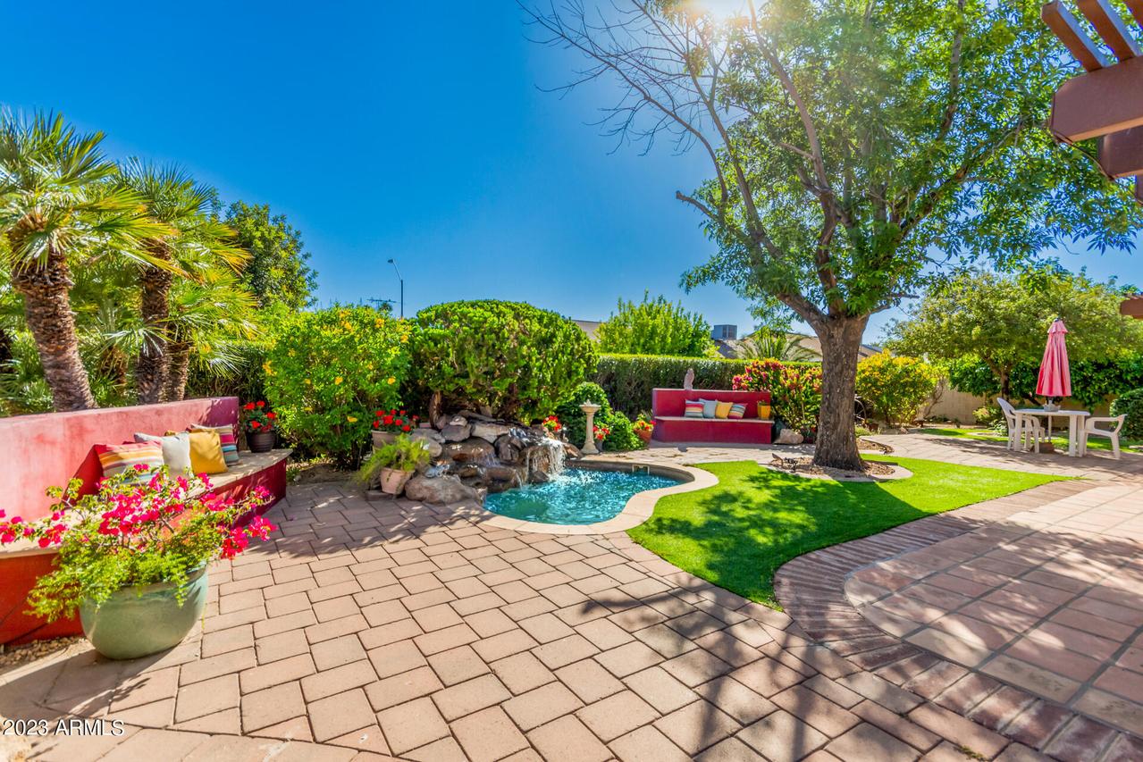 13819 W Franciscan Dr., Sun City West, AZ 85375