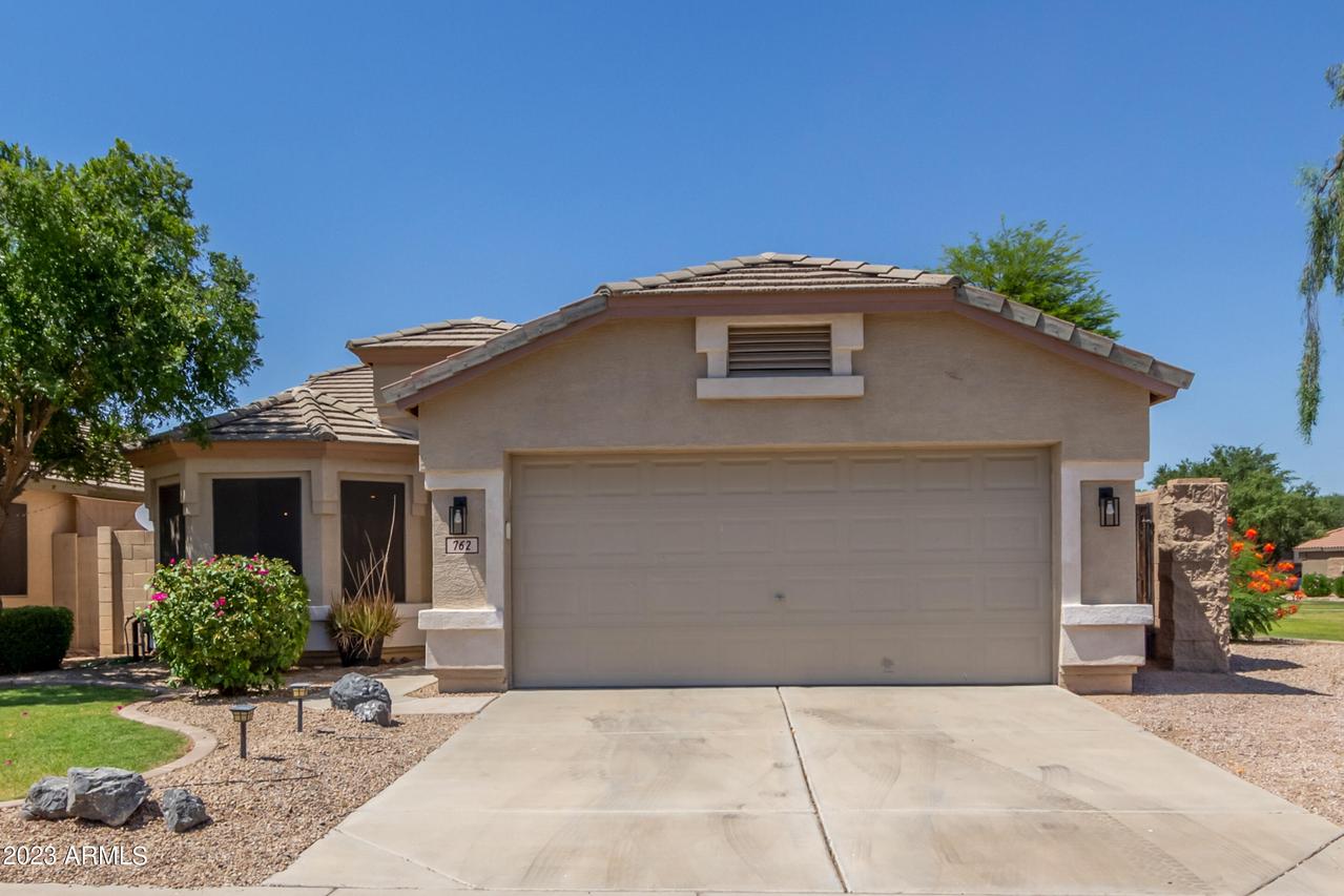 762 E Beargrass Pl., San Tan Valley, AZ 85143
