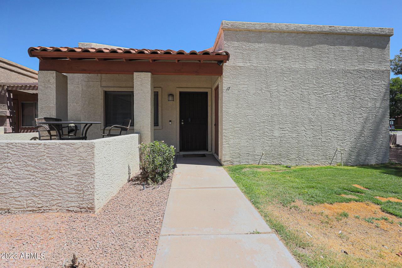 876 S Nebraska St. #17, Chandler, AZ 85225