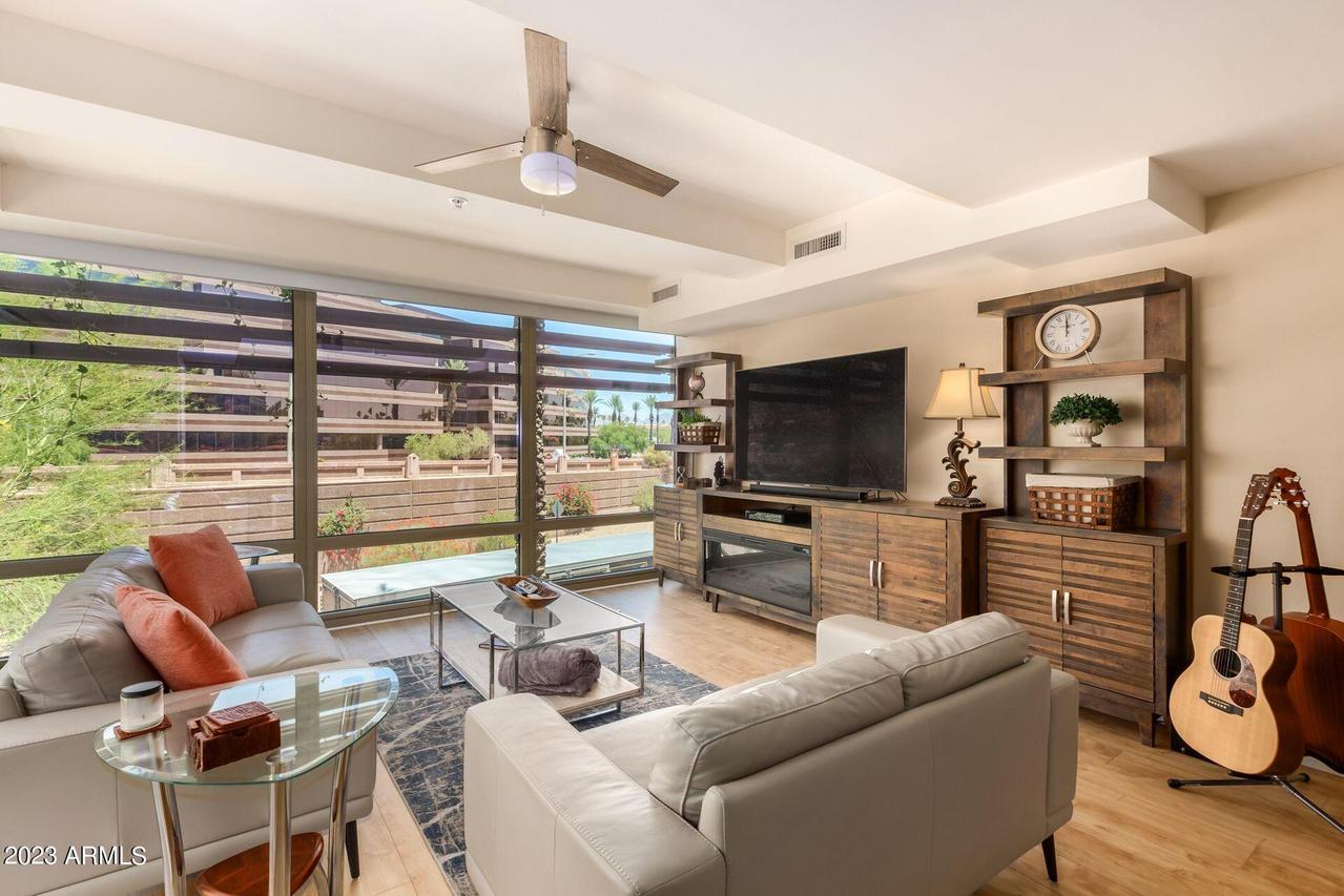 7161 E Rancho Vista Dr. #2015, Scottsdale, AZ 85251