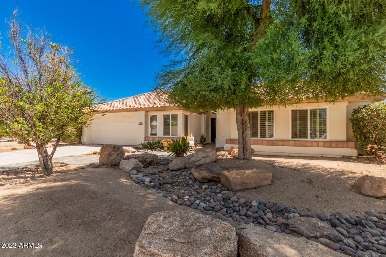 1361 N Granada Dr., Chandler, AZ 85226