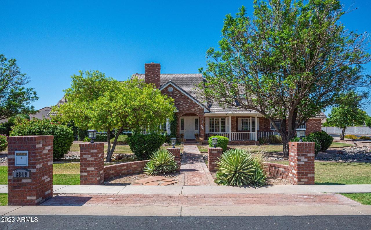 3849 E Oasis Cir., Mesa, AZ 85215
