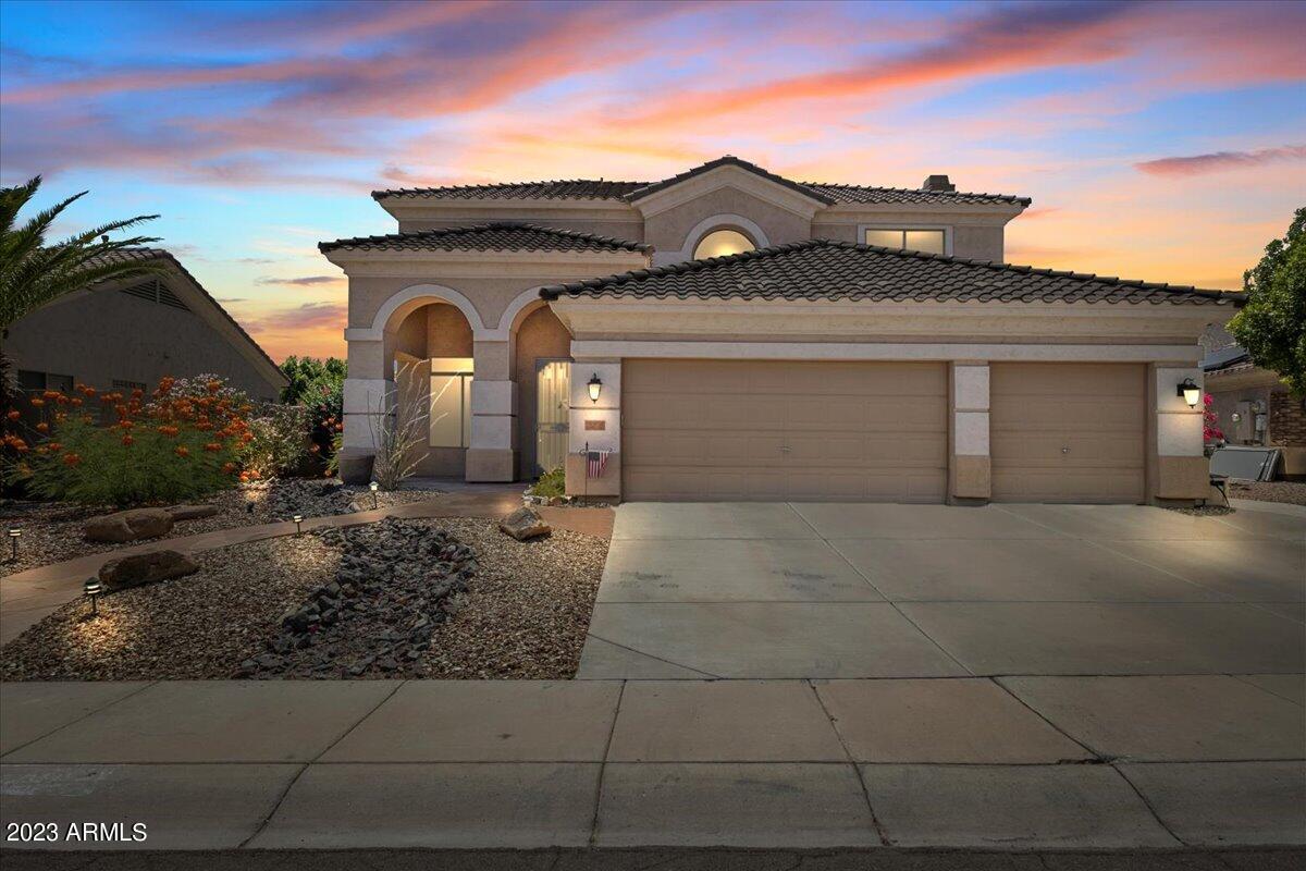 16608 S 16th Ave., Phoenix, AZ 85045