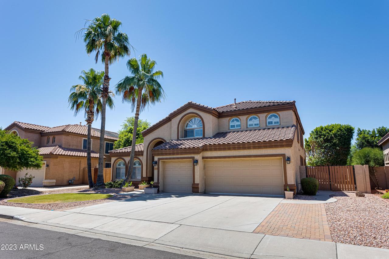 7179 W Trails Dr., Glendale, AZ 85308