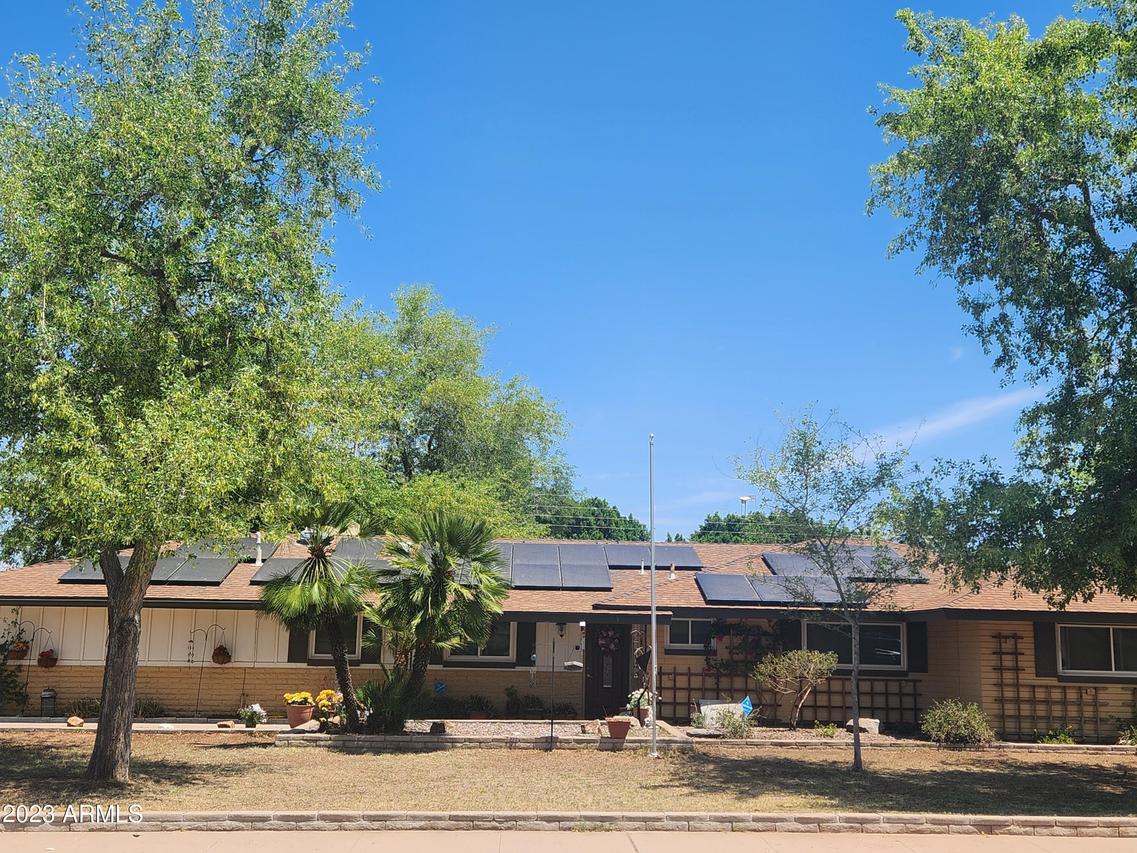 1040 W 10th Pl., Mesa, AZ 85201