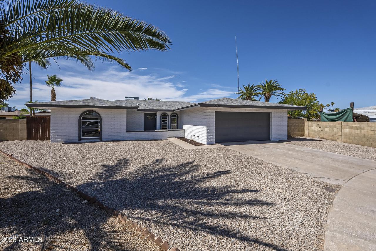 4708 W San Miguel Ave., Glendale, AZ 85301