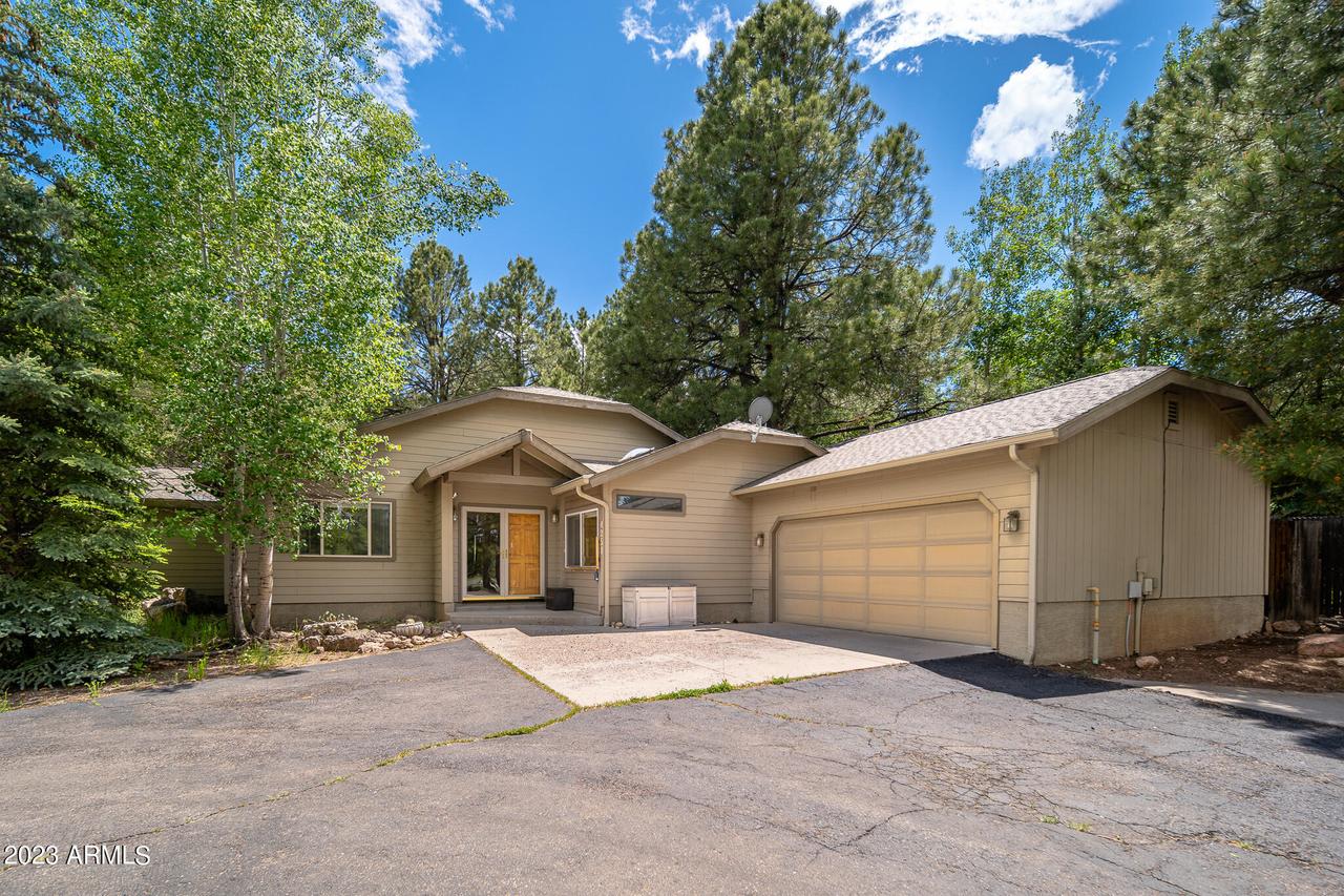 4251 Lake Mary Rd., Flagstaff, AZ 86005