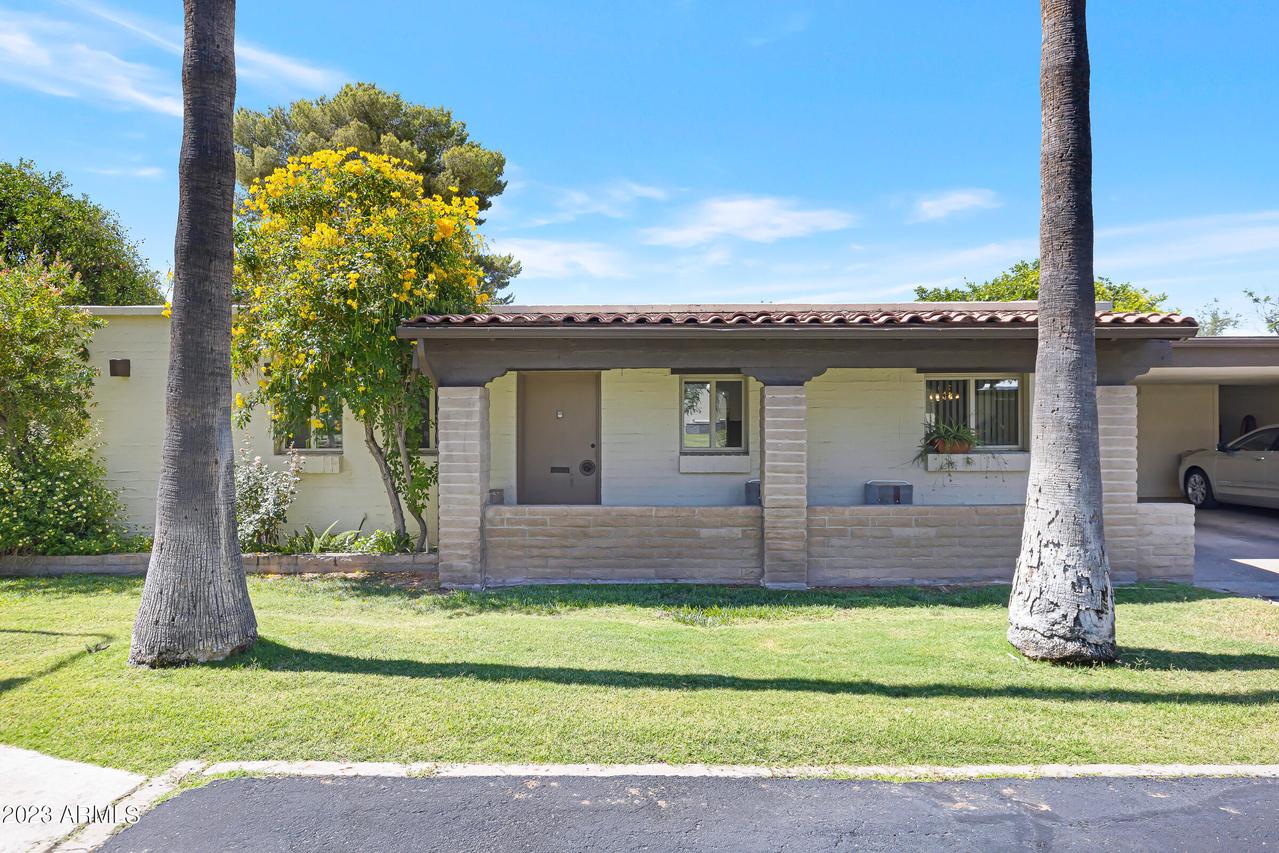 131 N Higley Rd. #68, Mesa, AZ 85205