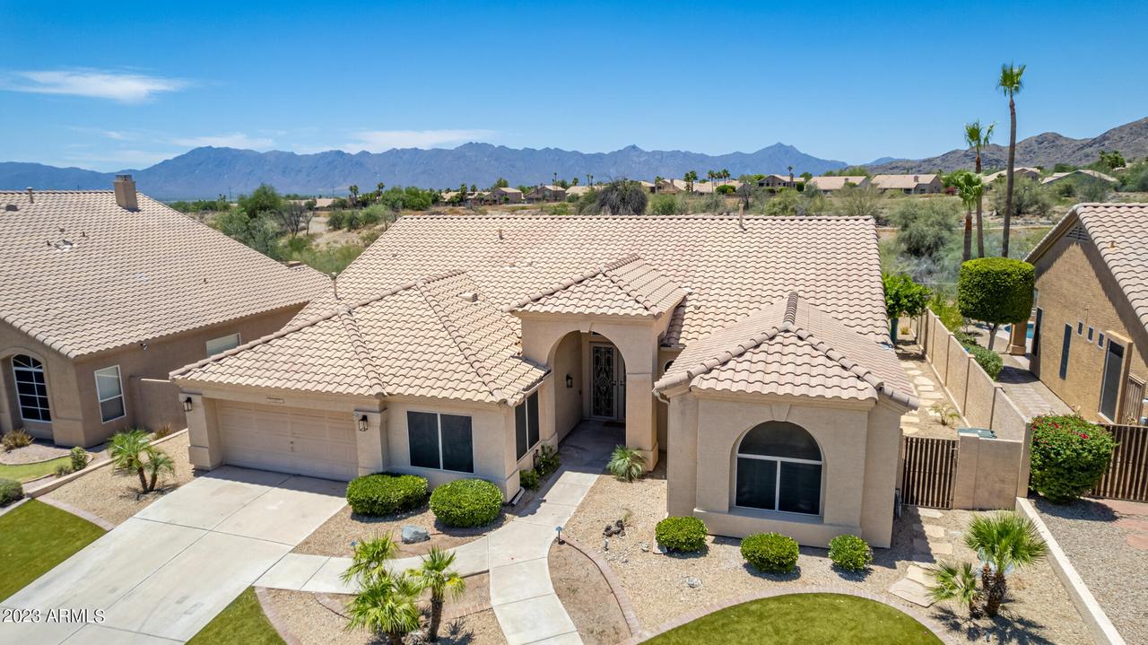 15832 S 7th Dr., Phoenix, AZ 85045