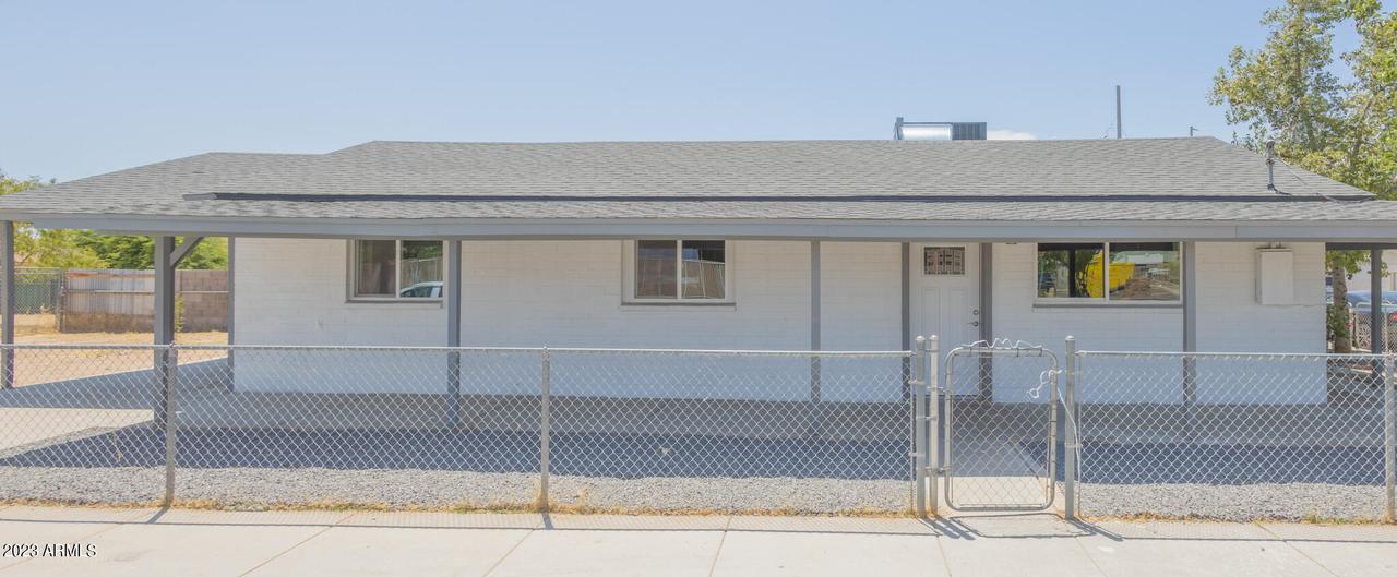 21 E Locust Ln., Avondale, AZ 85323