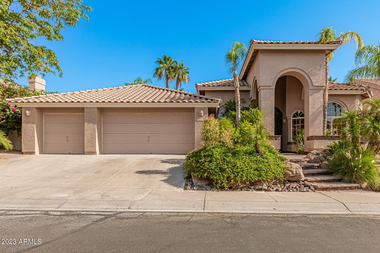 1618 E Briarwood Ter., Phoenix, AZ 85048