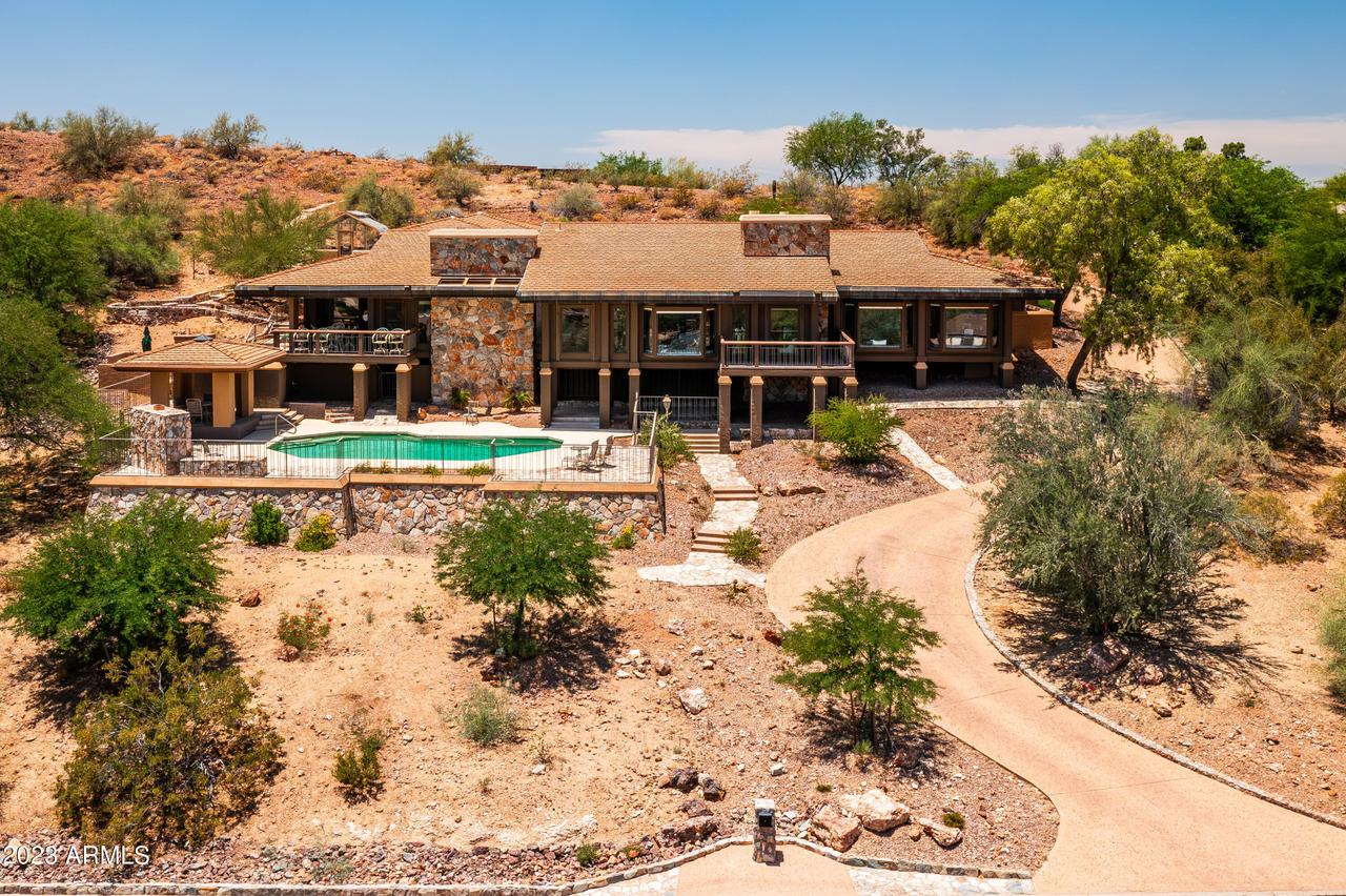 6002 N 33rd St., Paradise Valley, AZ 85253