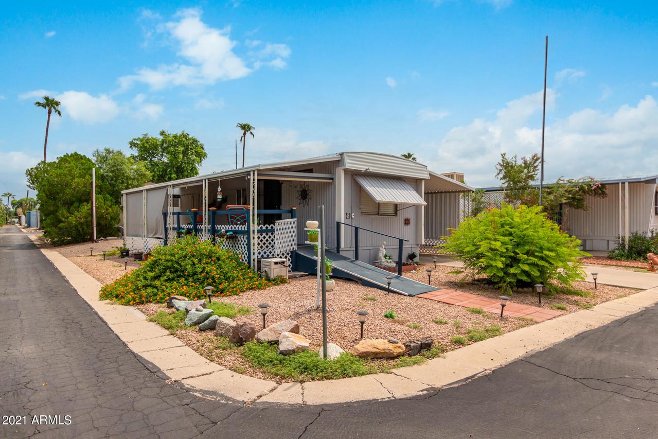 200 E Knox Rd. #48, Chandler, AZ 85225