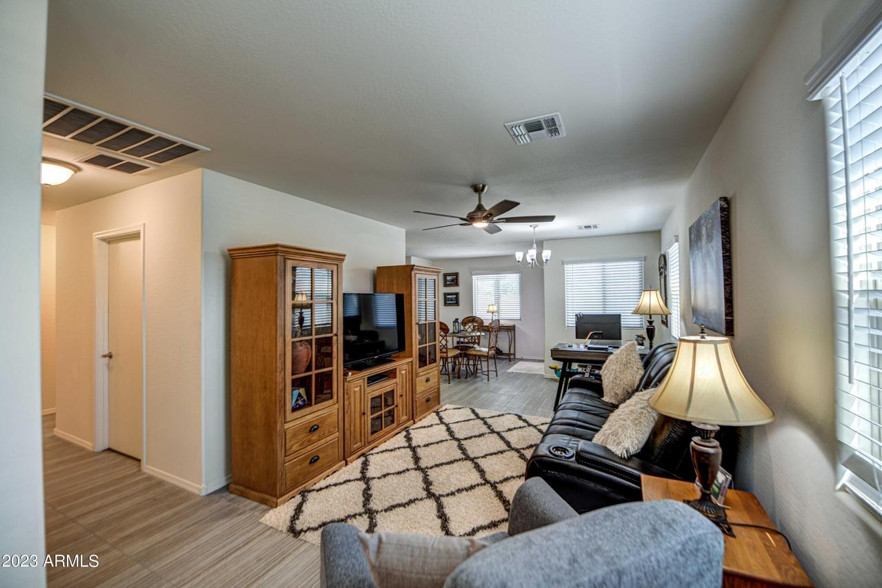 1829 S Hayley Rd., Apache Junction, AZ 85119