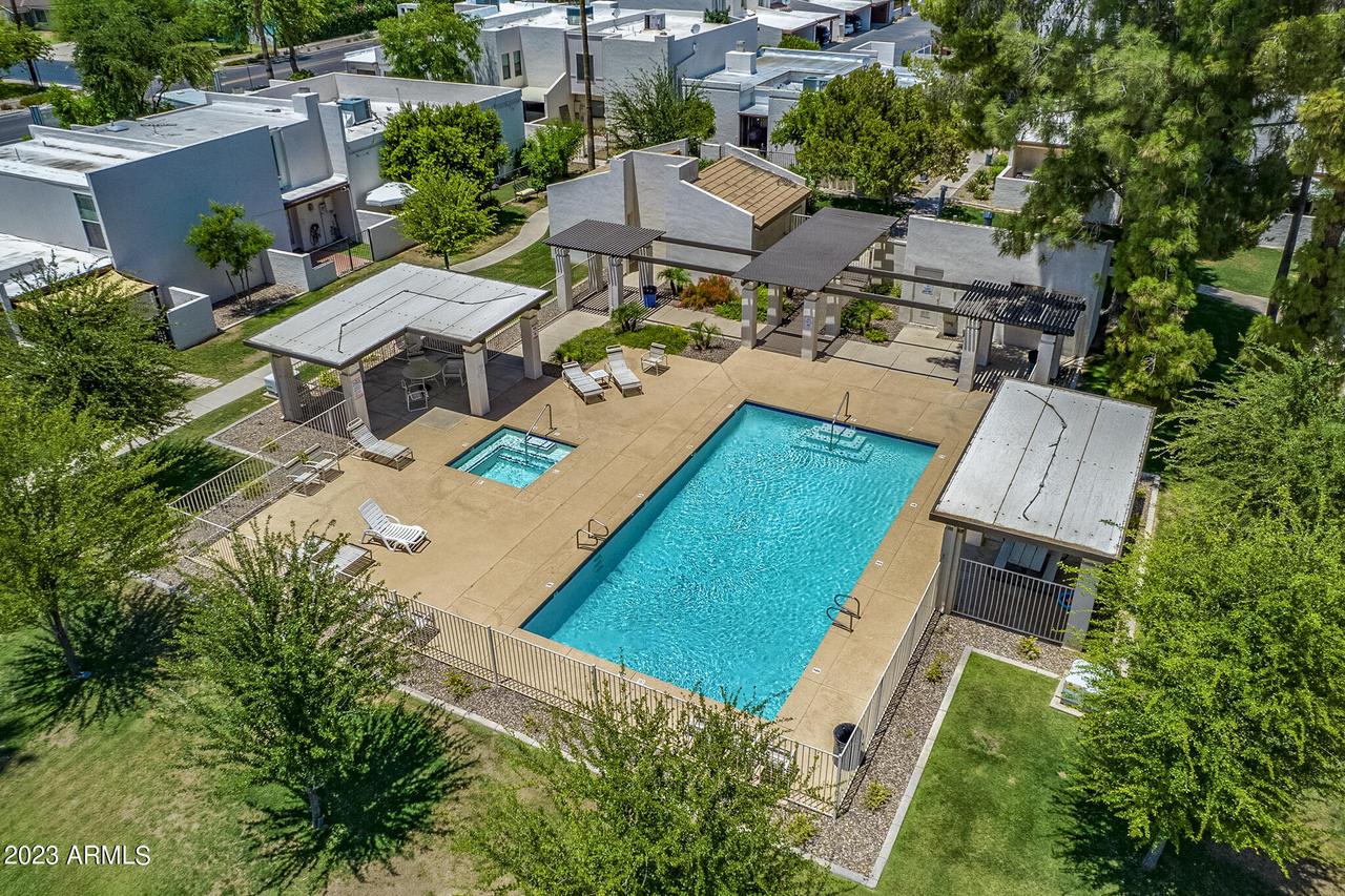 3217 S College Ave., Tempe, AZ 85282