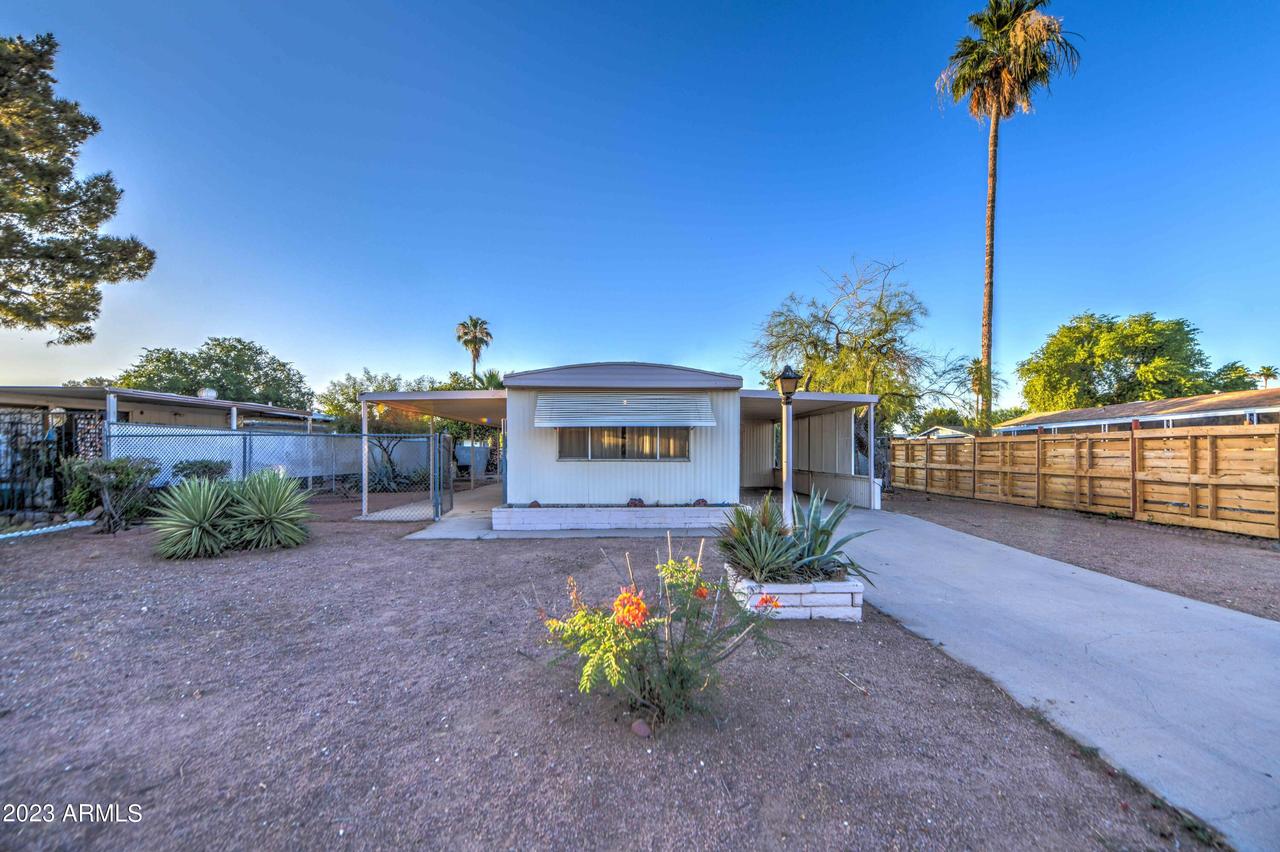 7704 E Farmdale Ave., Mesa, AZ 85208