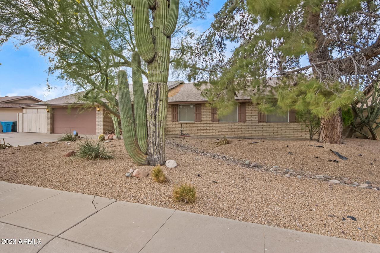 4410 W Larkspur Dr., Glendale, AZ 85304