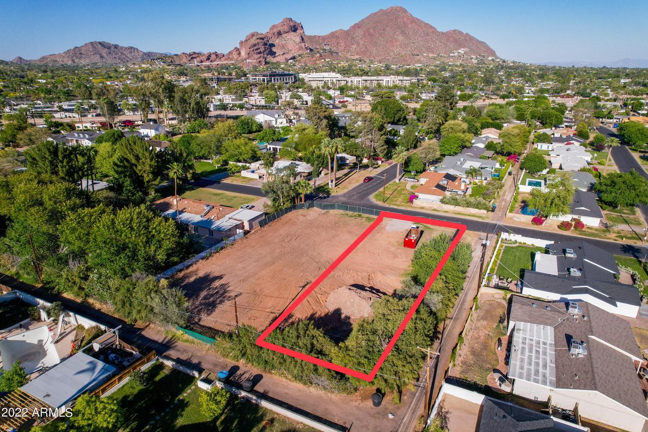 4704 N 40th Pl. #131, Phoenix, AZ 85018
