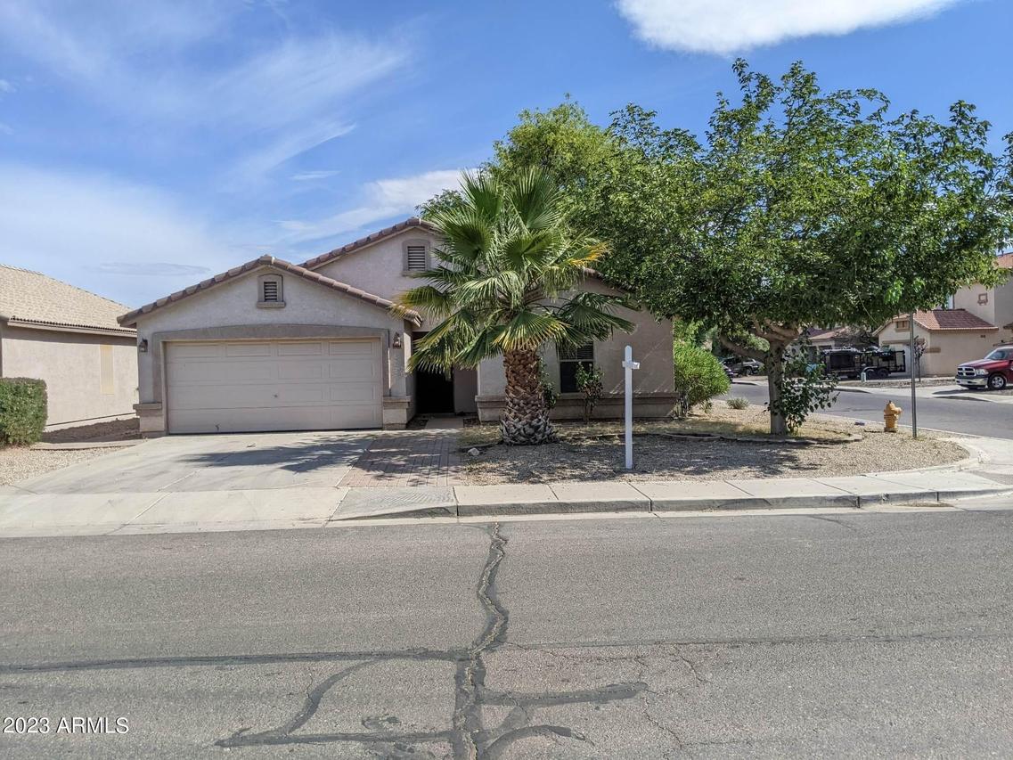 1937 E Shetland Dr., San Tan Valley, AZ 85140