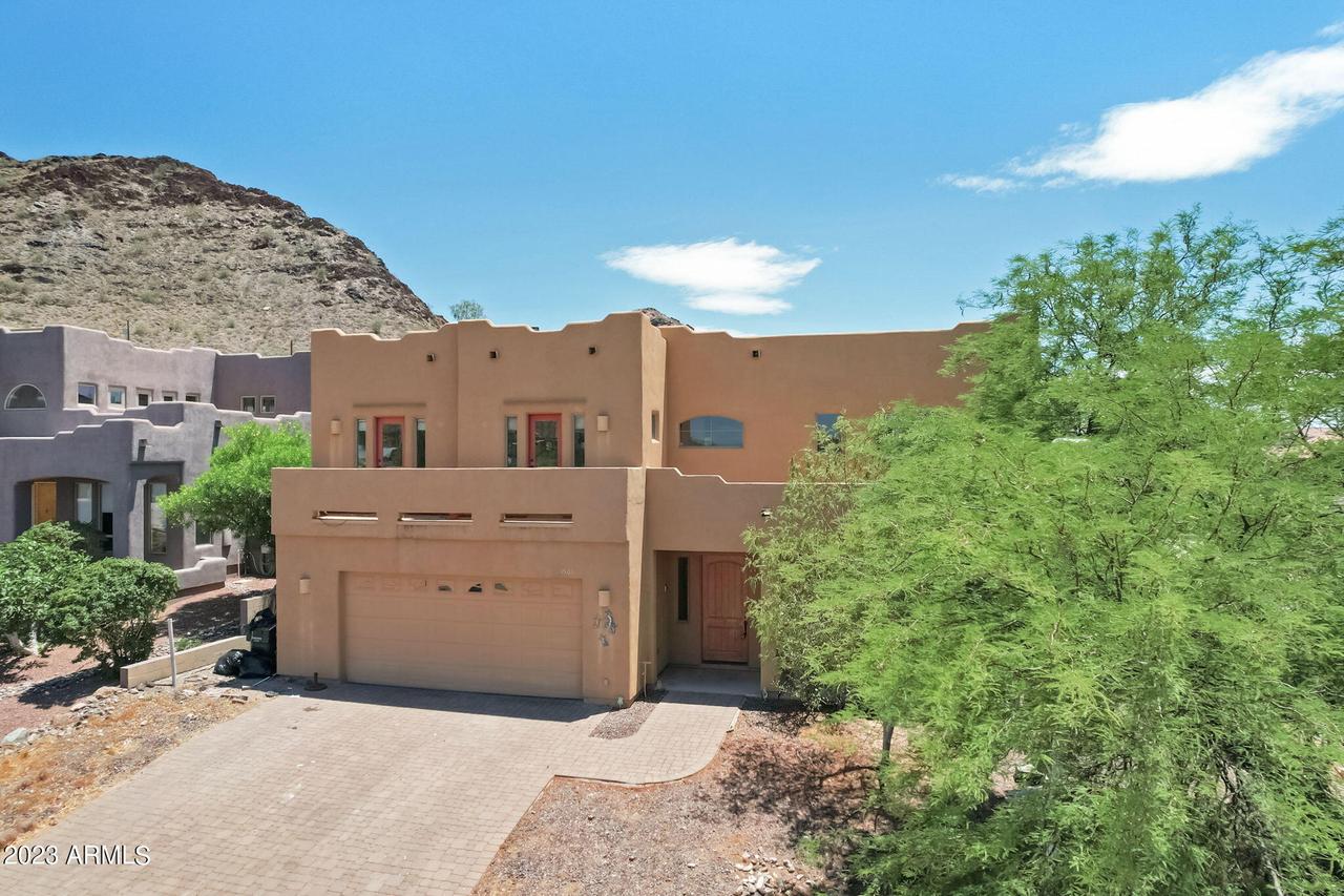1501 E Mission Ln., Phoenix, AZ 85020