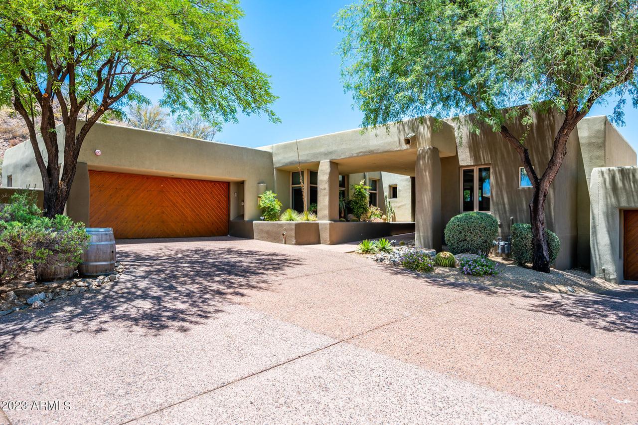 9939 E Graythorn Dr., Scottsdale, AZ 85262