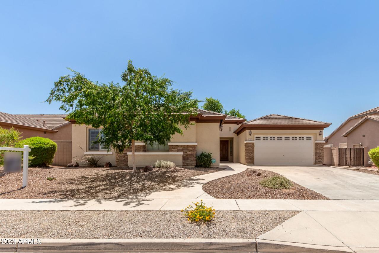 7359 N 85th Ave., Glendale, AZ 85305