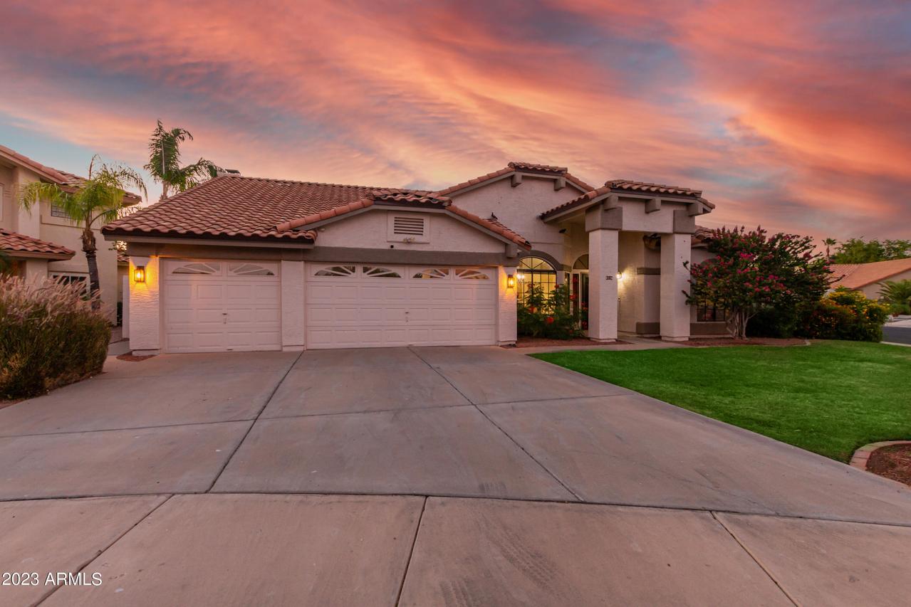 3116 N 110th Ave., Avondale, AZ 85392