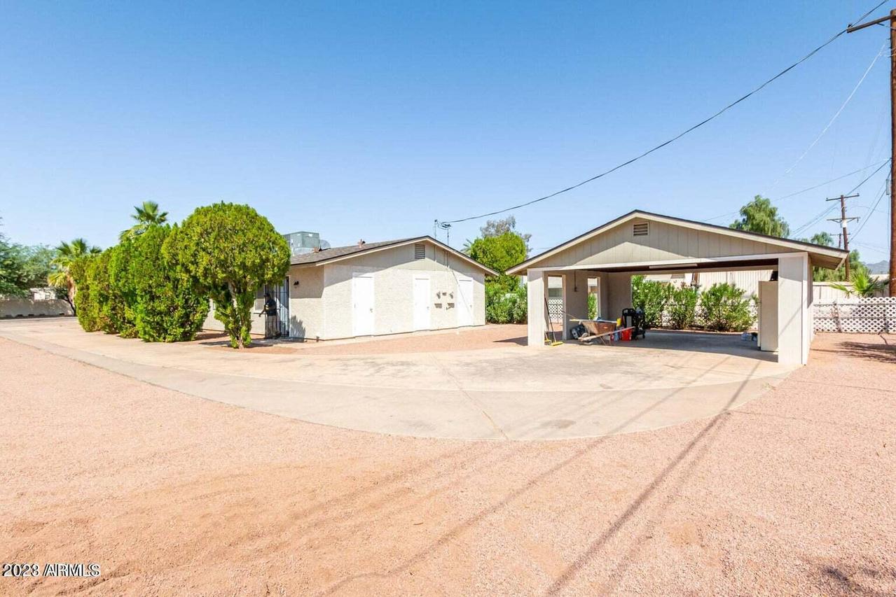 143 S Mountain Rd., Apache Junction, AZ 85120