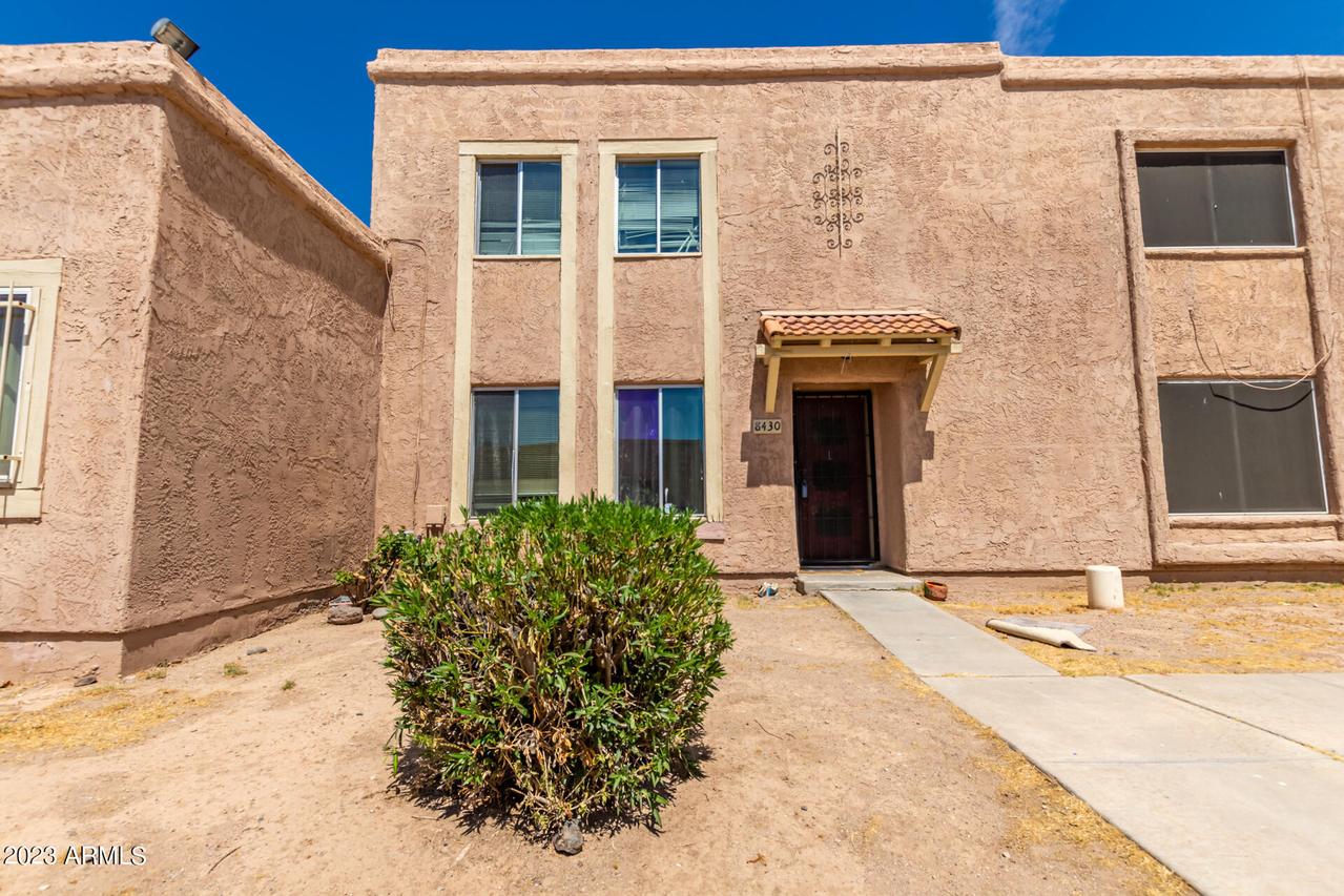 8430 N 32nd Ln., Phoenix, AZ 85051