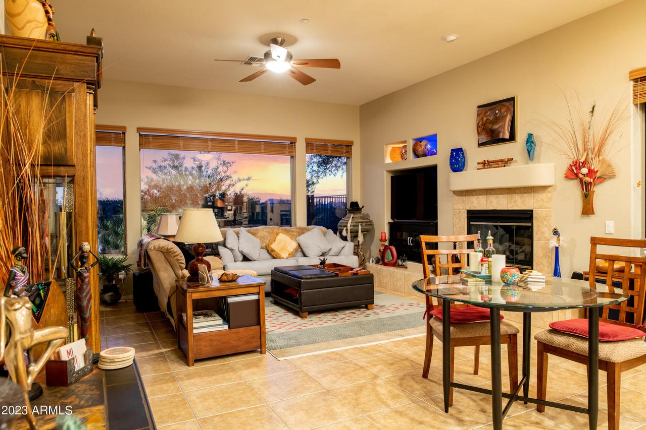 41802 N Bridlewood Way, Phoenix, AZ 85086