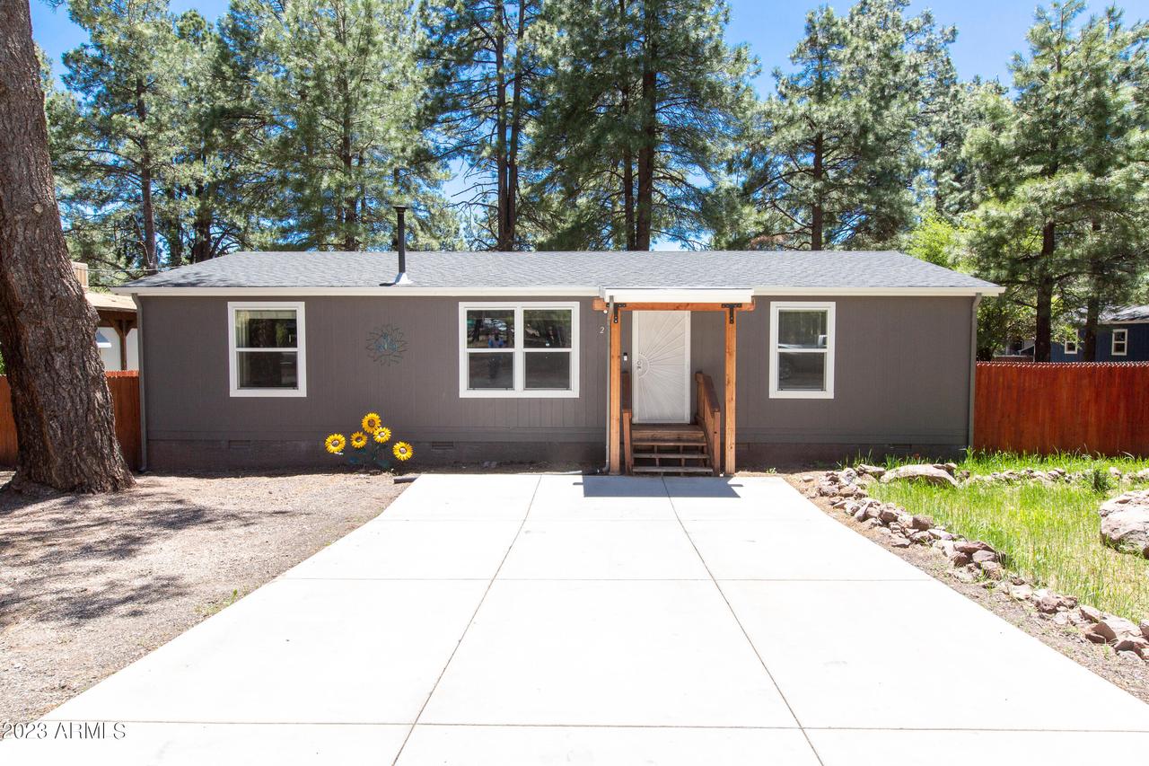 2144 Tovar Tr., Flagstaff, AZ 86001