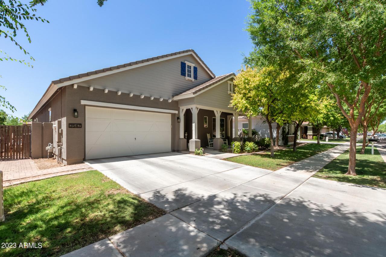 3547 E Sierra Madre Ave., Gilbert, AZ 85296