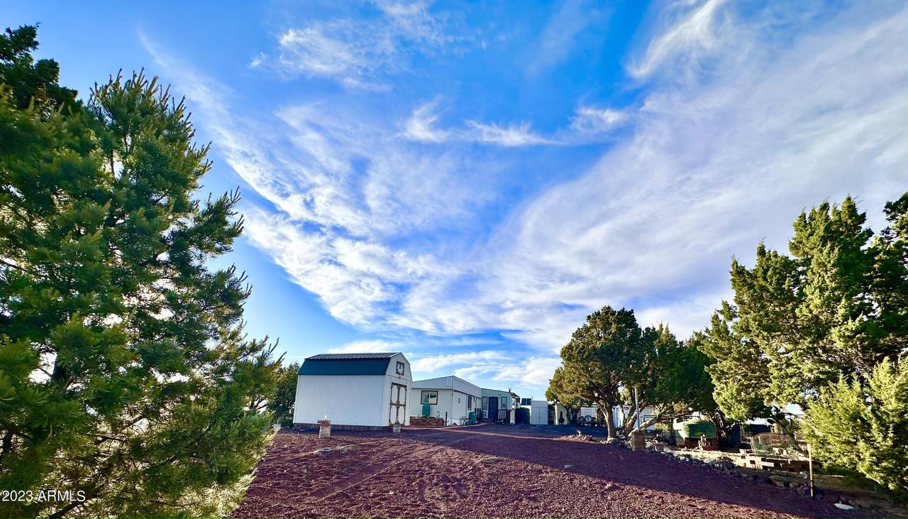 19 County Road 8303, Concho, AZ 85924