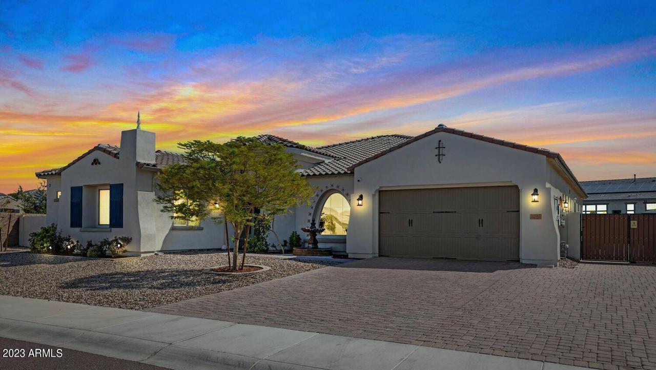 22787 N 92nd Ln., Peoria, AZ 85383