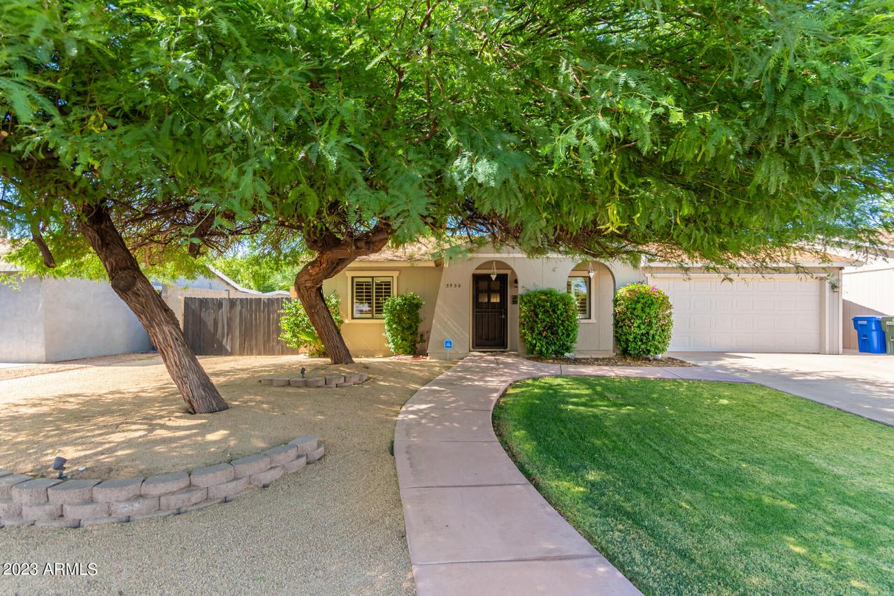 3530 E Acoma Dr., Phoenix, AZ 85032