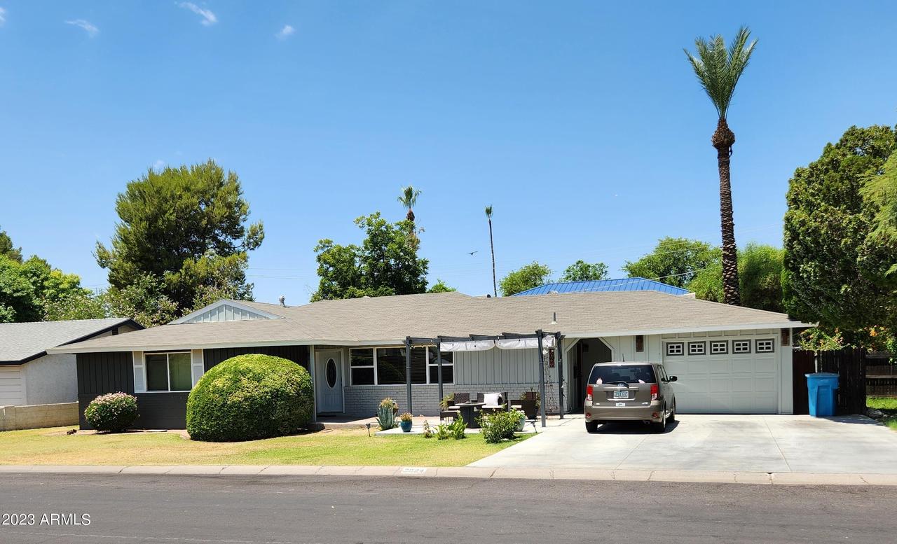 6024 N 11th Ave., Phoenix, AZ 85013