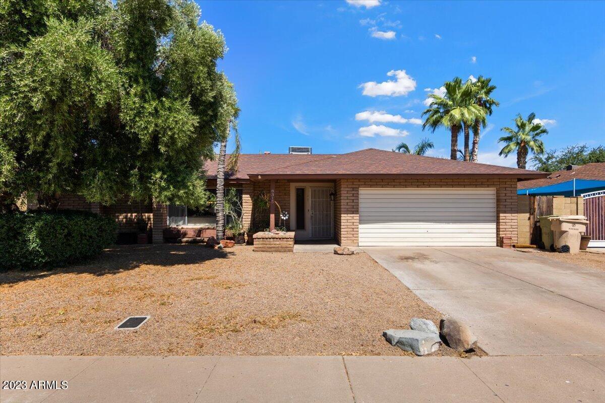 8315 N 51st Dr., Glendale, AZ 85302
