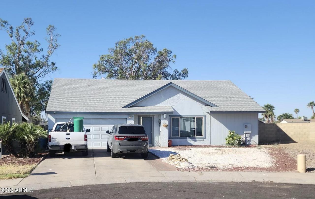 10211 W Minnezona Ave., Phoenix, AZ 85037