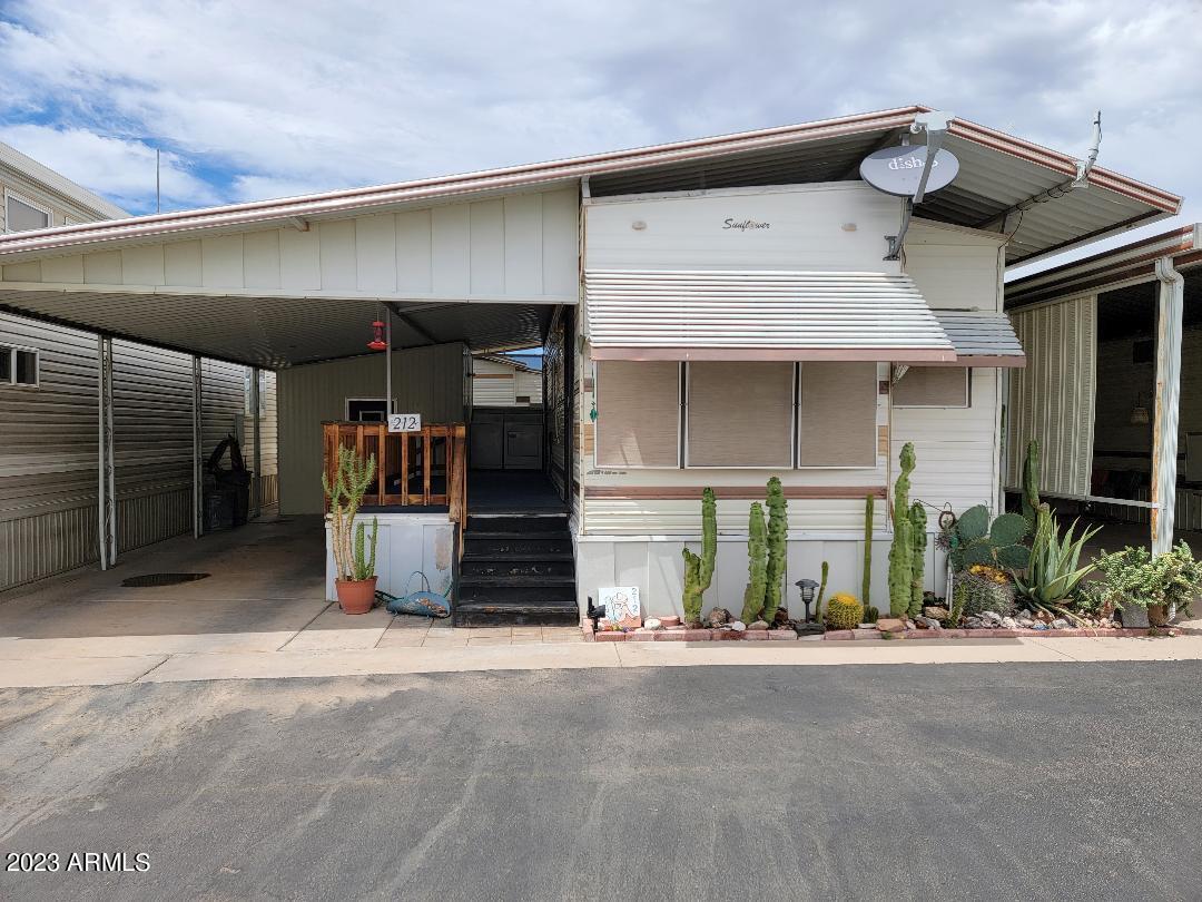 212 E Saguaro Dr., Florence, AZ 85132