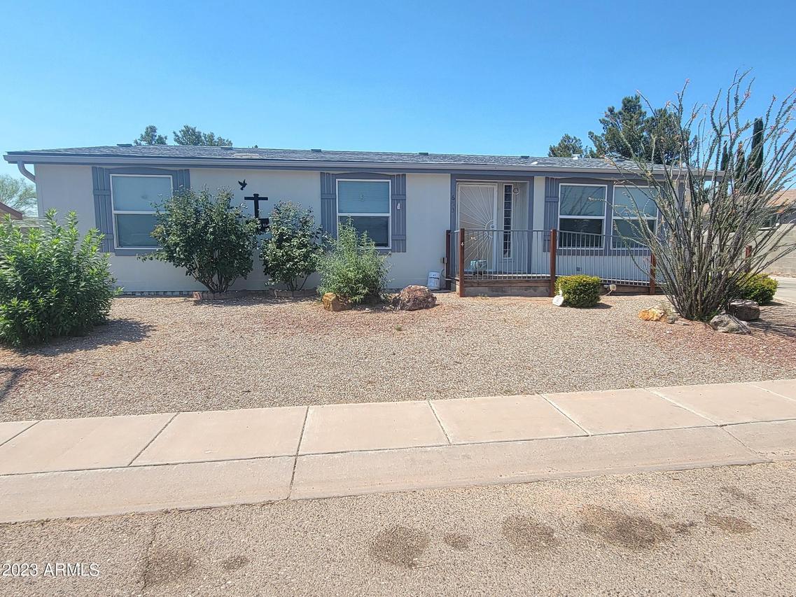 653 W Pony Express Ln., Benson, AZ 85602