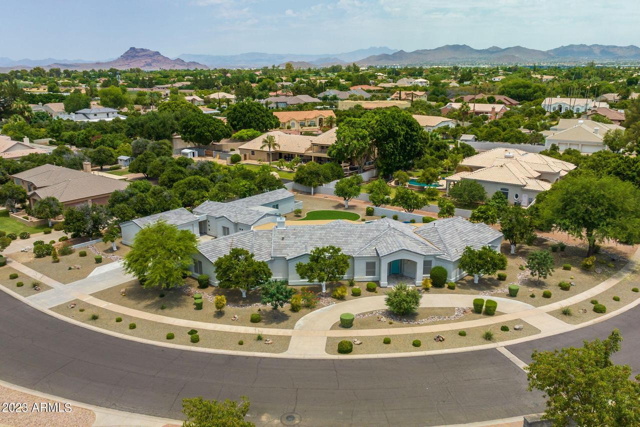 2251 N 32nd St #27, Mesa, AZ 85213