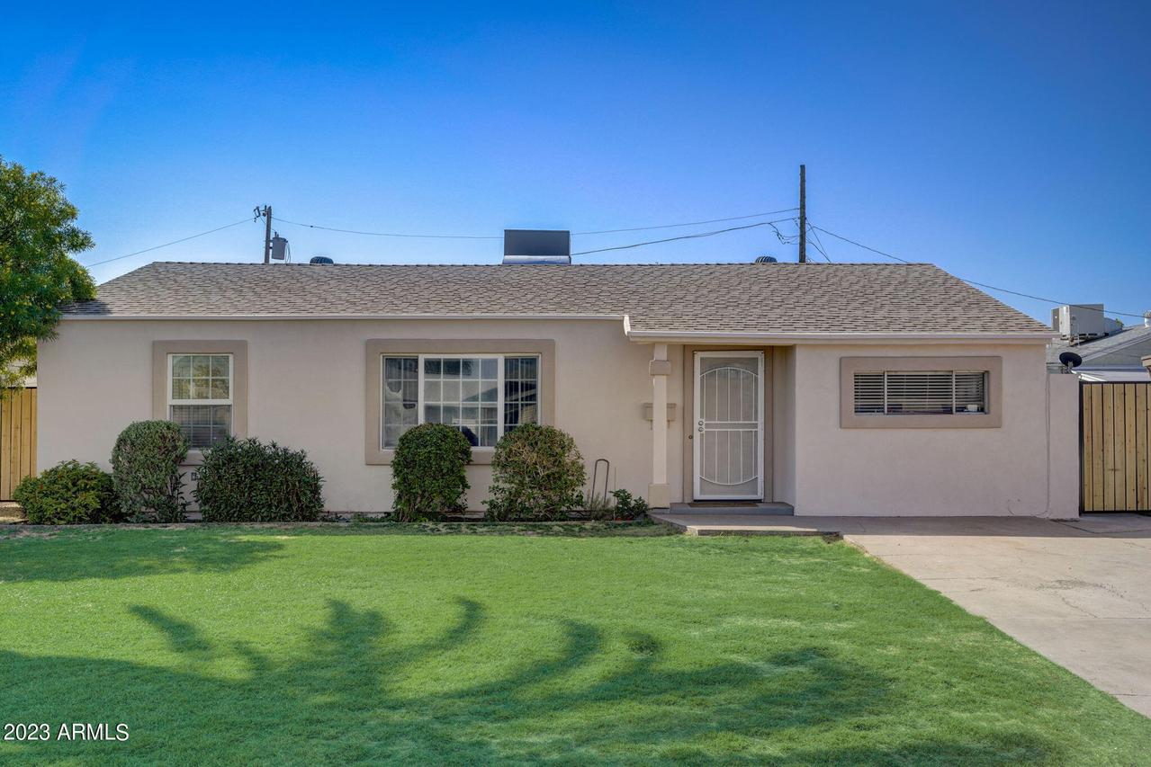 105 E Las Flores Ave., Goodyear, AZ 85338