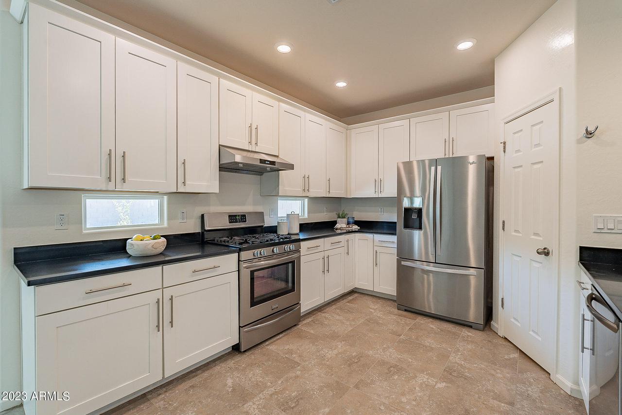 23980 N 165th Ave., Surprise, AZ 85387