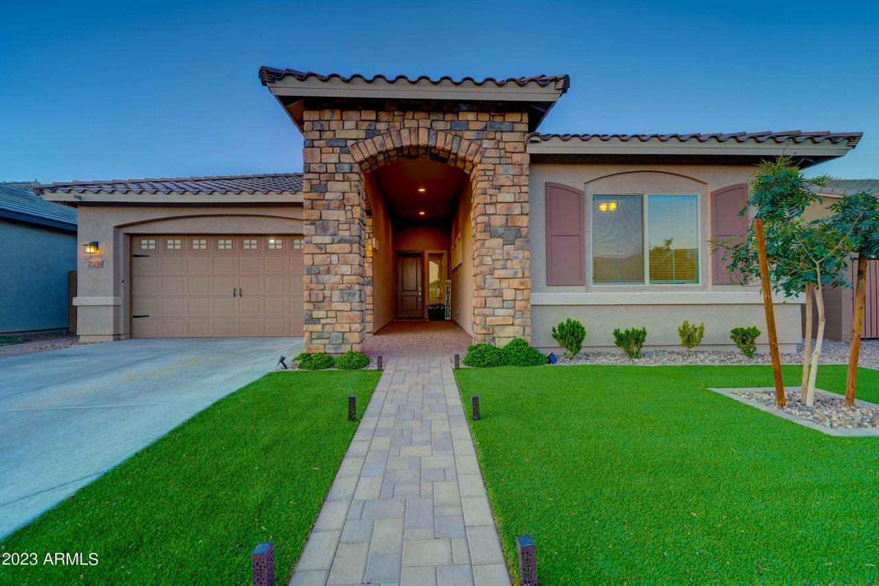21256 E Domingo Rd., Queen Creek, AZ 85142