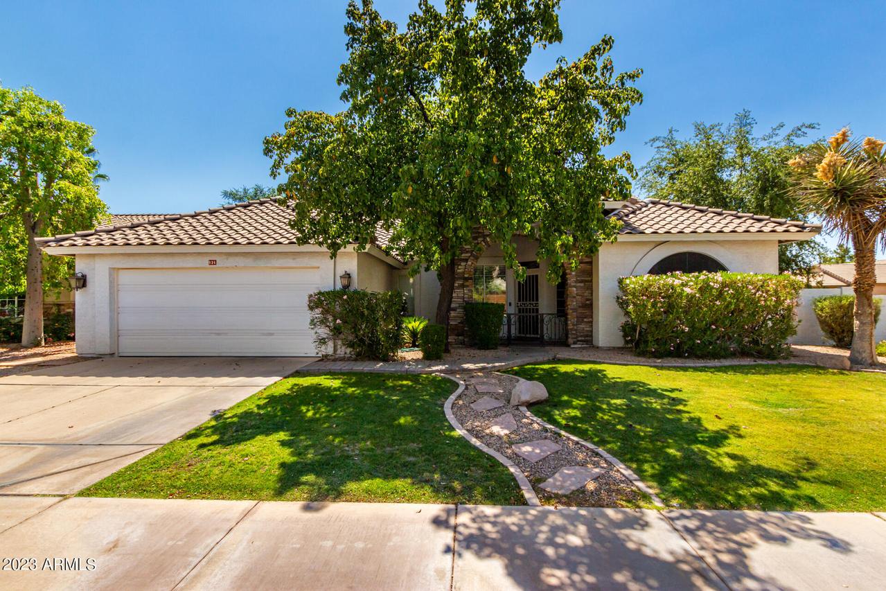 936 N Jamaica Way, Gilbert, AZ 85234