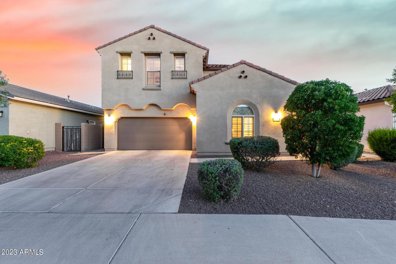 7587 W Molly Dr., Peoria, AZ 85383