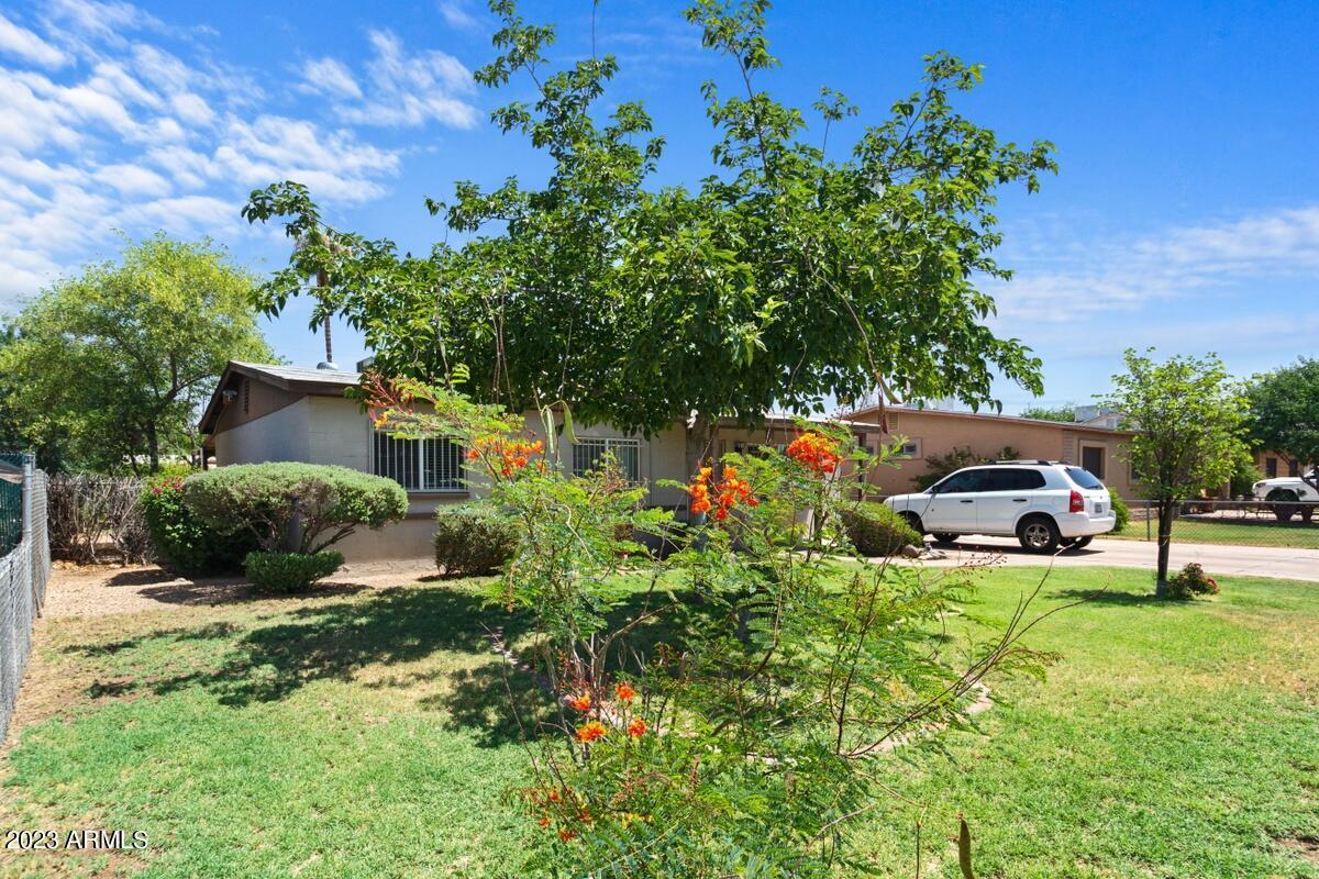 1828 W Pecan Rd., Phoenix, AZ 85041