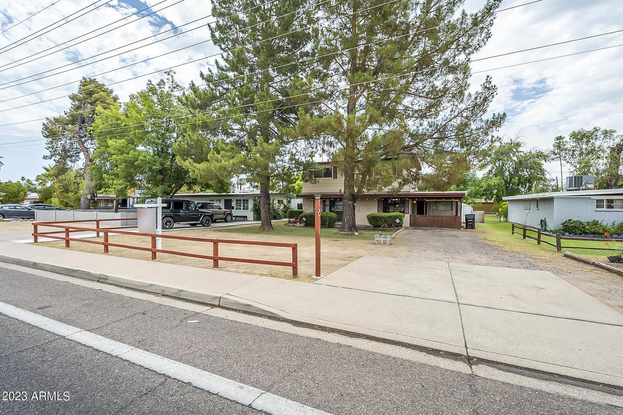 3013 E Osborn Rd., Phoenix, AZ 85016