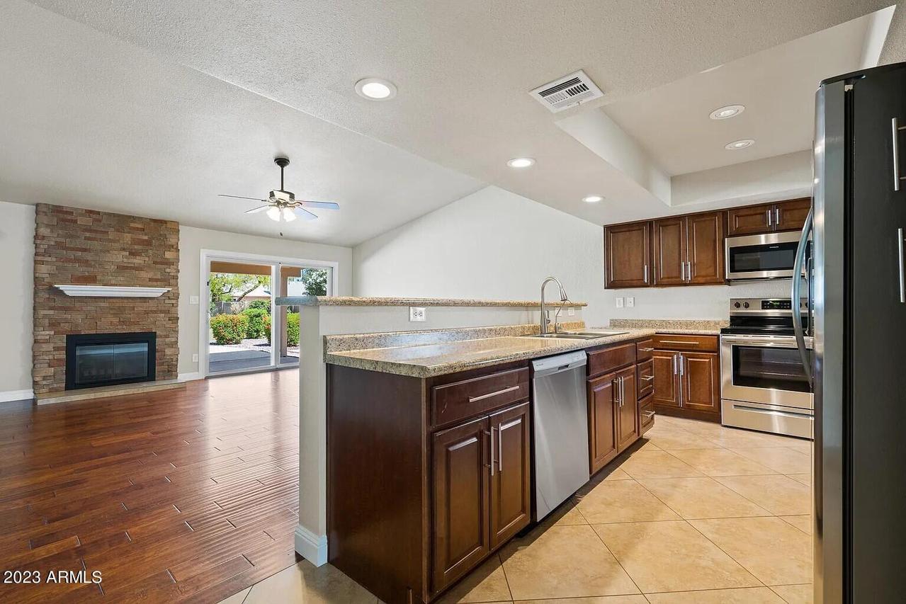 4355 E Cherokee St., Phoenix, AZ 85044