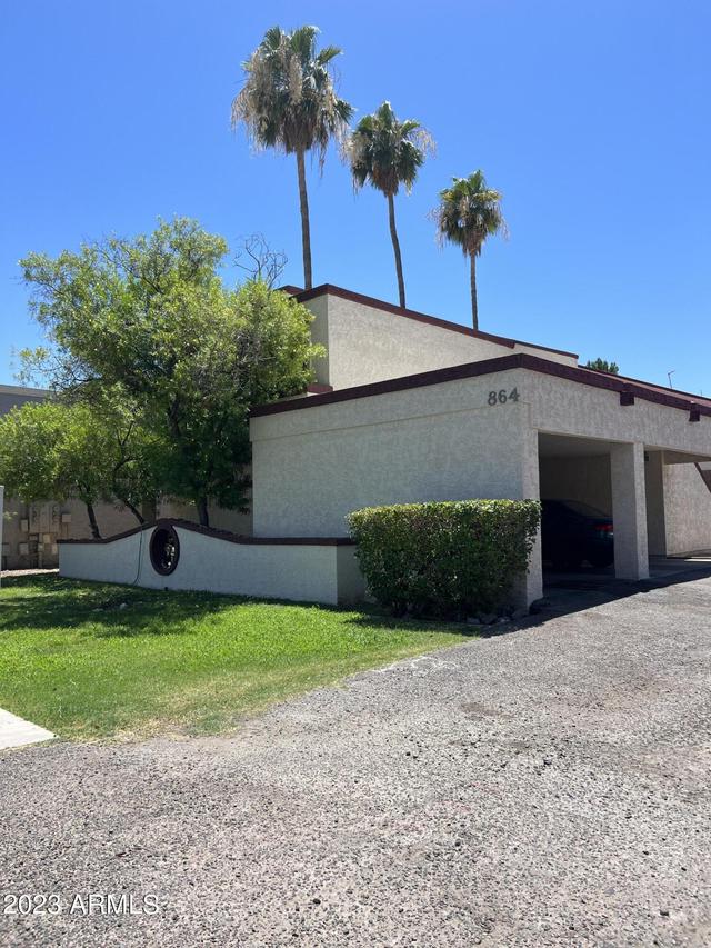 864 N Revere St., Mesa, AZ 85201